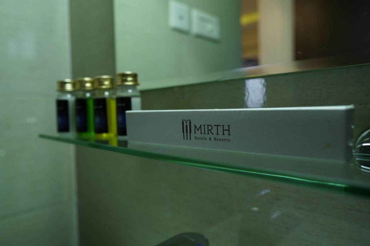 Mirth Hotels And Resorts Kanthalloor Exteriör bild