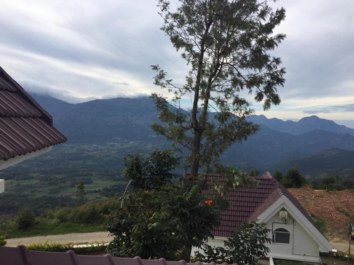 Mirth Hotels And Resorts Kanthalloor Exteriör bild