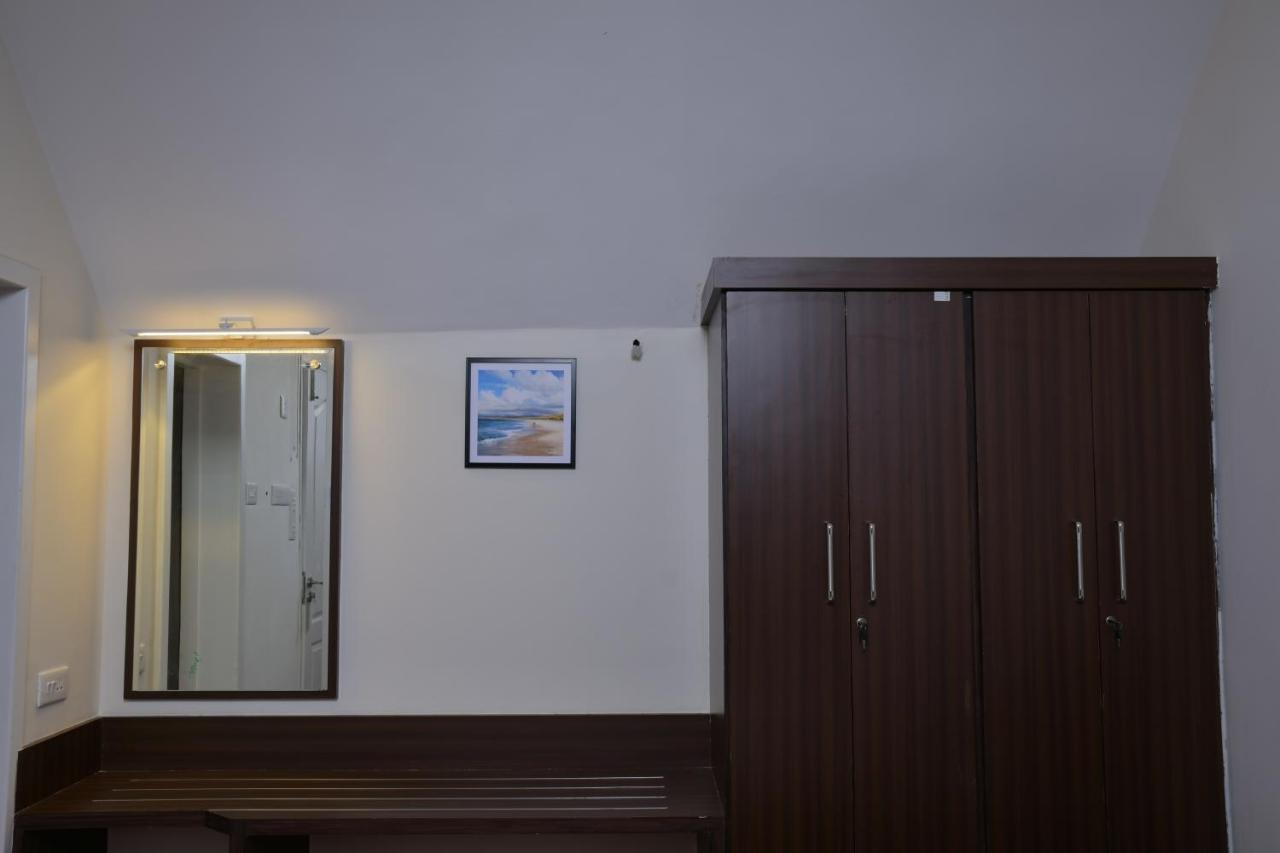 Mirth Hotels And Resorts Kanthalloor Exteriör bild